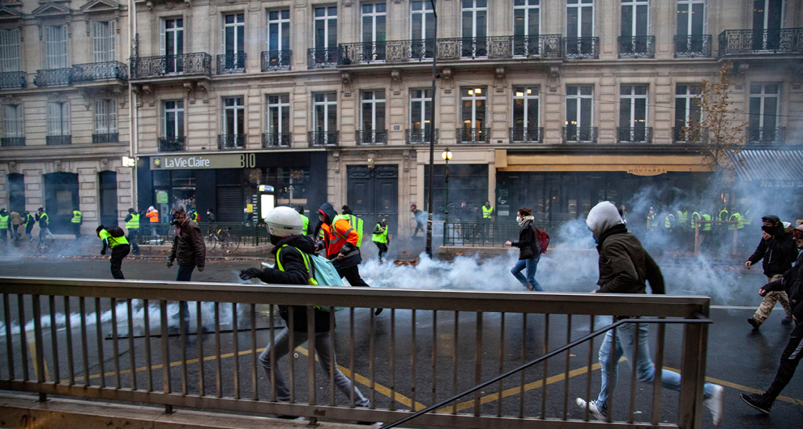 Es wird viel spekuliert, in welcher Form sich die Proteste und der Widerstand gegen die Politik artikulieren werde.
Foto: www.Adope.com / Urheber: Patrick