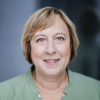 Cornelia Okpara, Hauptgeschäftsführerin des BDSW 