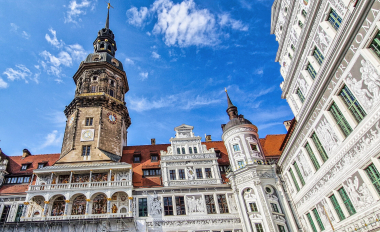 Dresdner Schloss mit Grünem Gewölbe im historischen Zentrum von Dresden
Foto: www.stock.adobe.com / Urheber: rudiernst