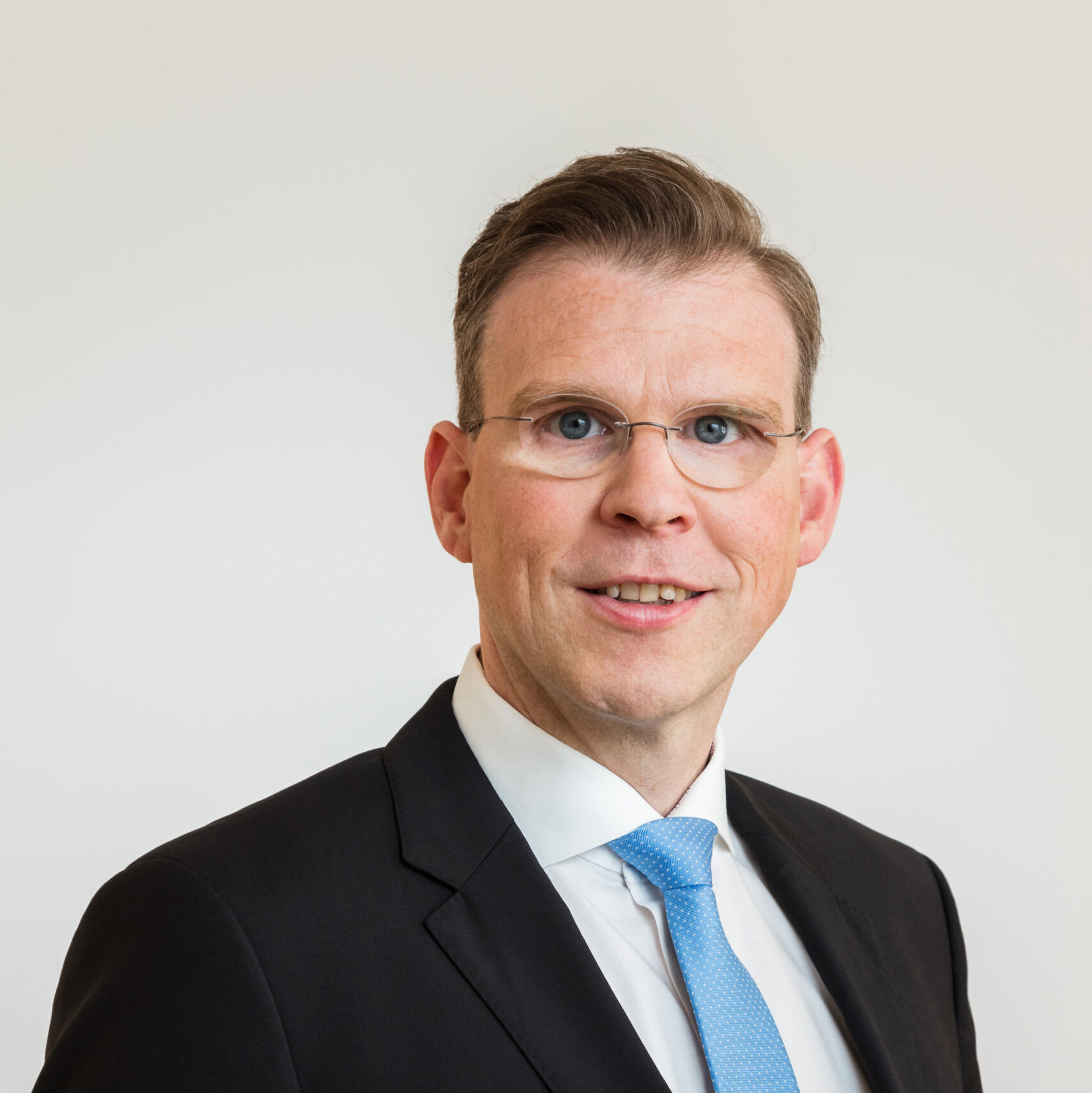Florian Graf wird zum 1. Januar 2022 sein Amt als neuer Hauptgeschäftsführer des Bundesverbandes der Sicherheitswirtschaft (BDSW) mit Sitz in Berlin aufnehmen