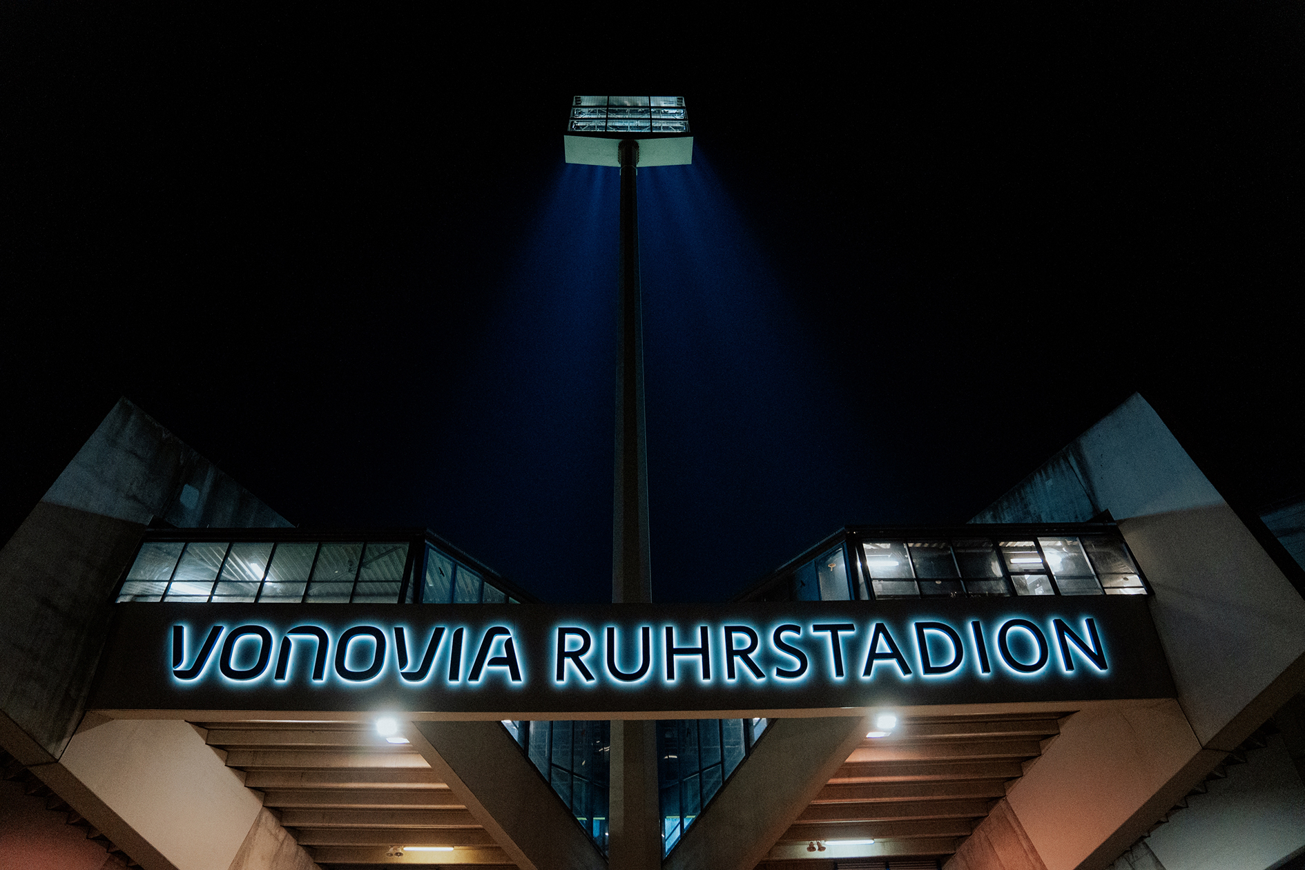 Klüh ist offizieller Security-Partner im Vonovia Ruhrstadion und in den VIP-Bereichen